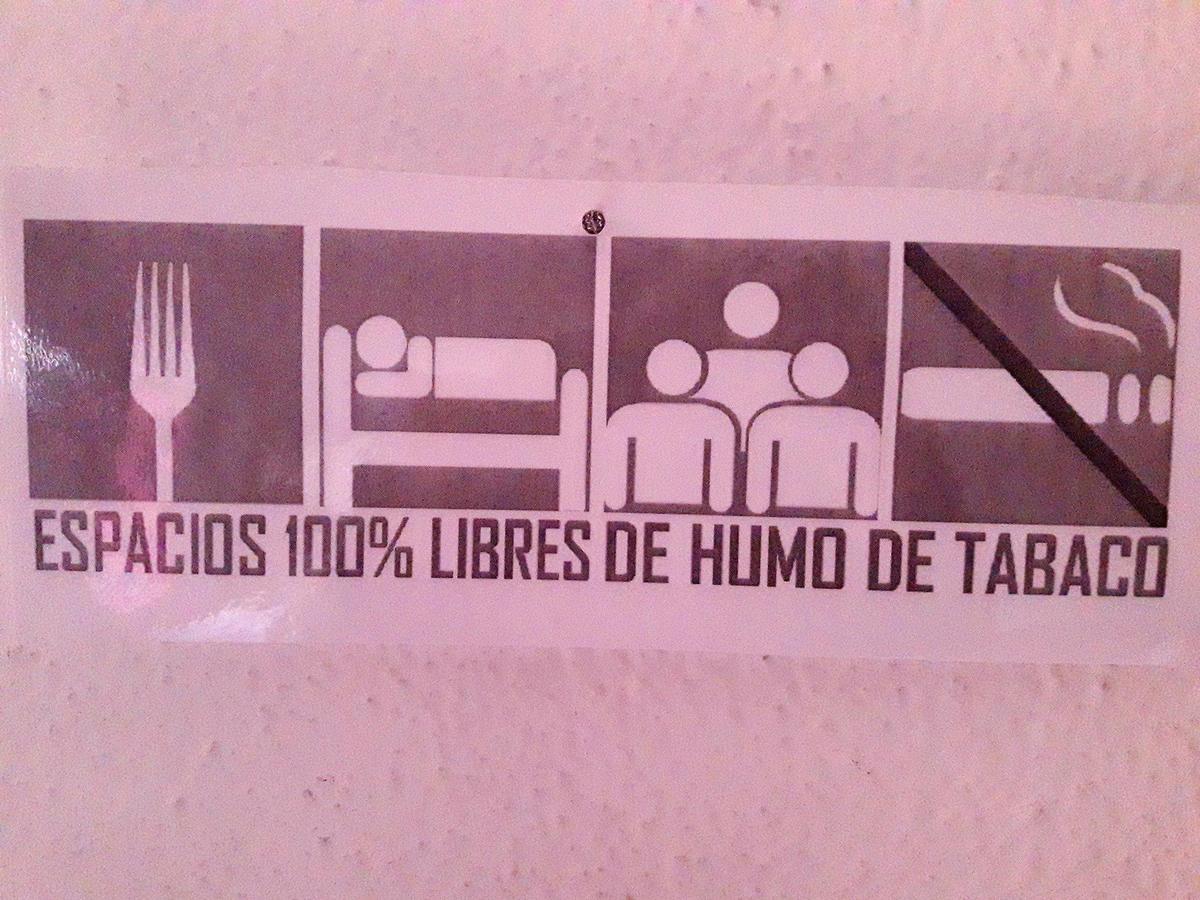 Taiyari Hostal Monterrey Buitenkant foto
