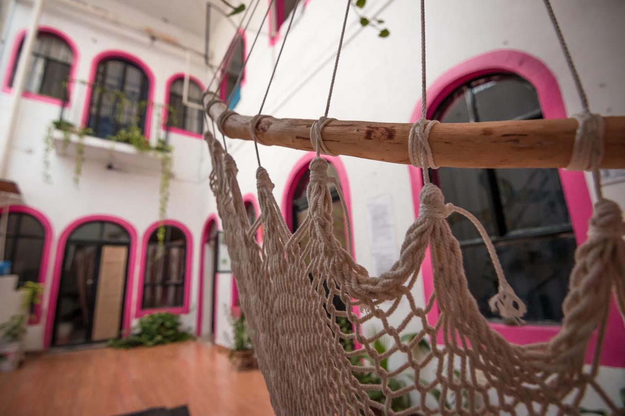 Taiyari Hostal Monterrey Buitenkant foto